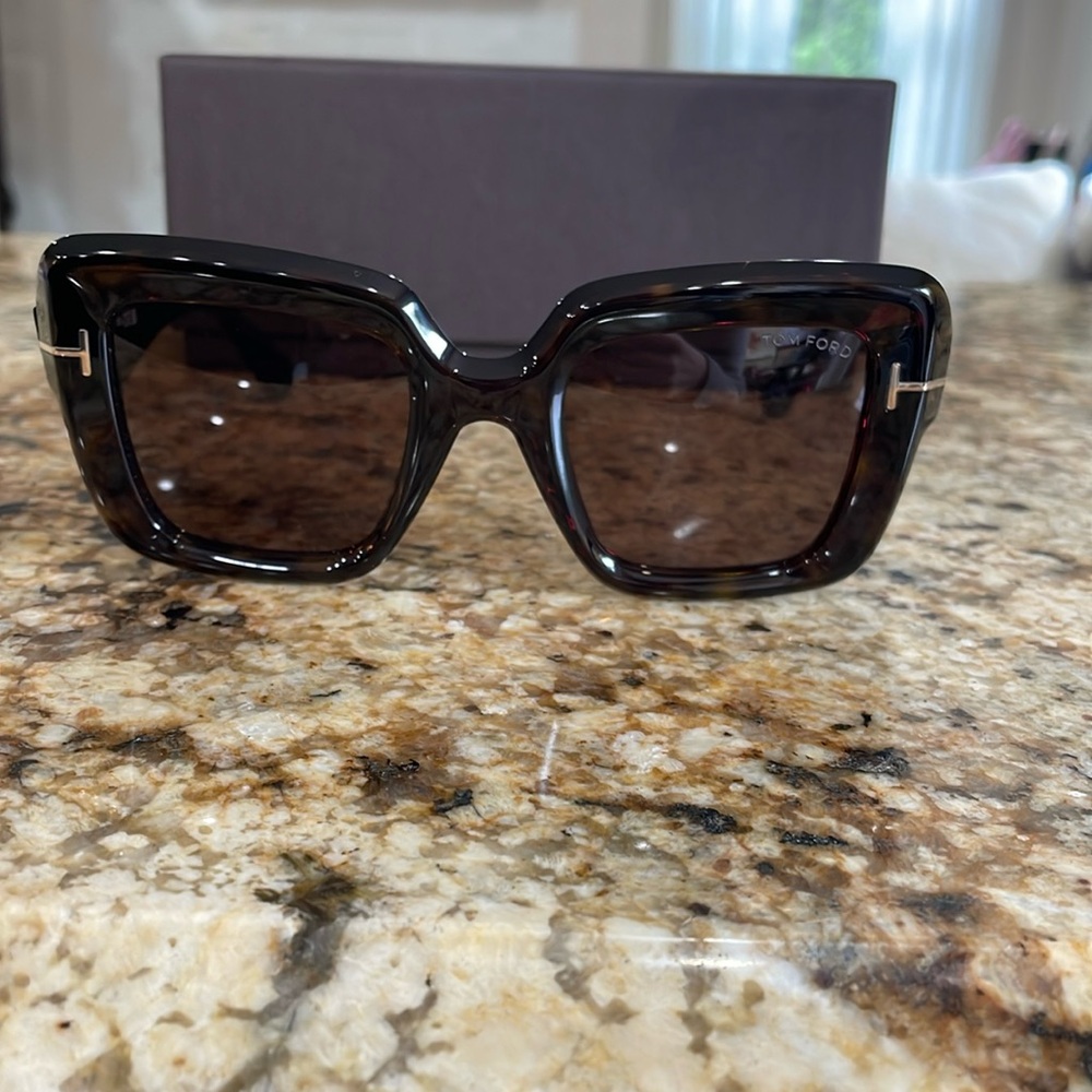 Tom Ford Esme sunglasses